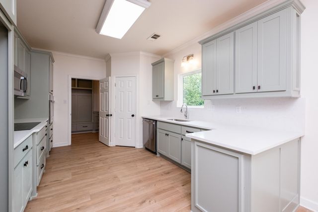 8918 Williams Drive, Sherwood, AR 72120