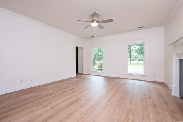 8918 Williams Drive, Sherwood, AR 72120