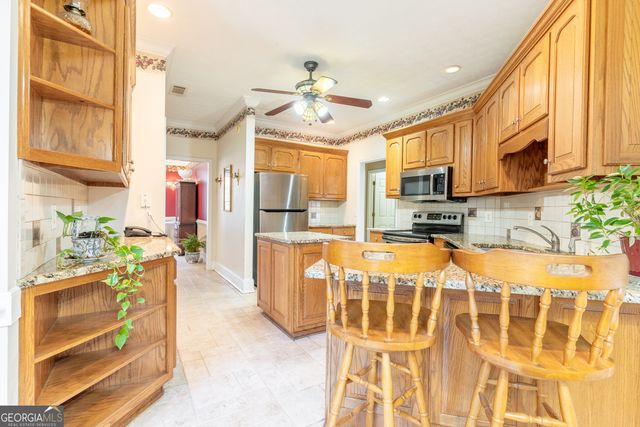 2101 NE Indian Shoals Drive, Loganville, GA 30052