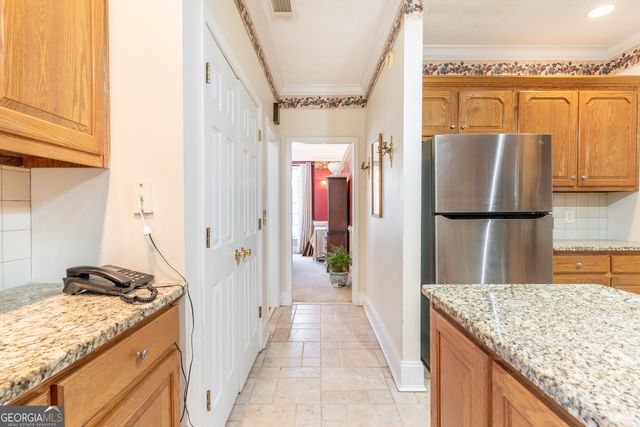 2101 NE Indian Shoals Drive, Loganville, GA 30052