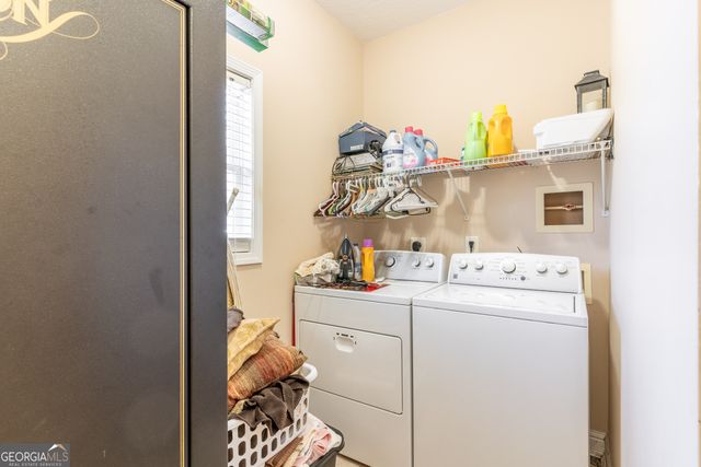 2101 NE Indian Shoals Drive, Loganville, GA 30052