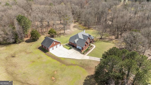 2101 NE Indian Shoals Drive, Loganville, GA 30052