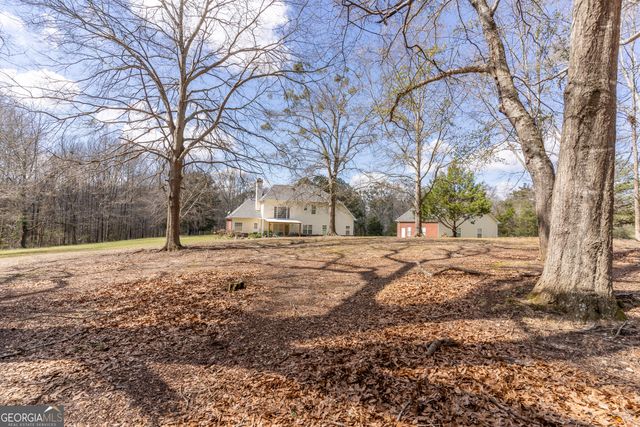 2101 NE Indian Shoals Drive, Loganville, GA 30052