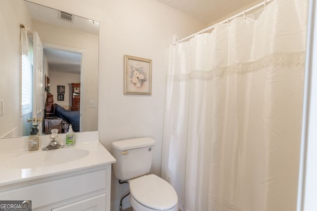 2101 NE Indian Shoals Drive, Loganville, GA 30052