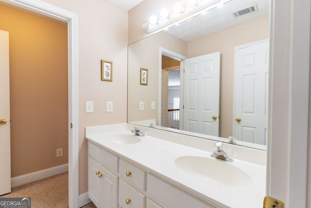 2101 NE Indian Shoals Drive, Loganville, GA 30052