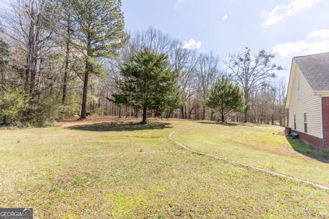 2101 NE Indian Shoals Drive, Loganville, GA 30052