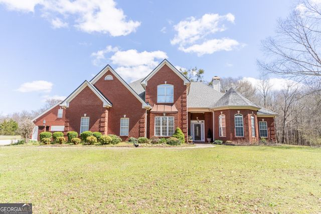 2101 NE Indian Shoals Drive, Loganville, GA 30052