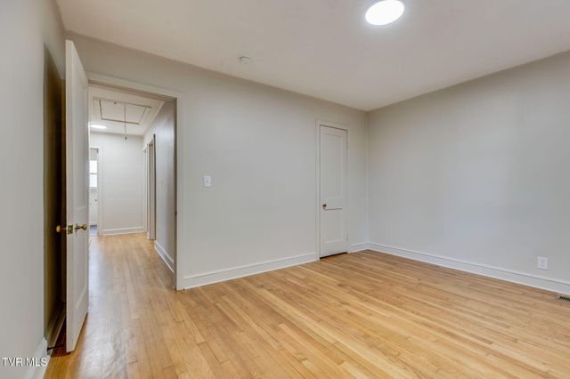 617 Lamont Street, Johnson City, TN 37604