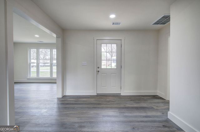 30 Grove Circle, Cartersville, GA 30120