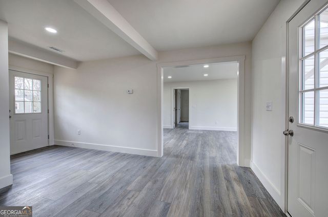 30 Grove Circle, Cartersville, GA 30120