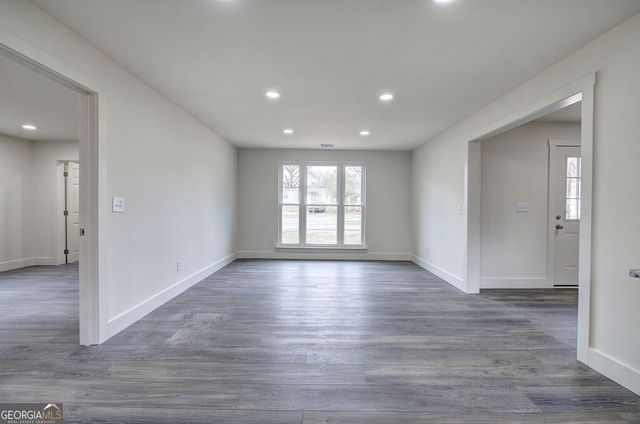 30 Grove Circle, Cartersville, GA 30120