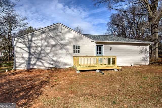 30 Grove Circle, Cartersville, GA 30120