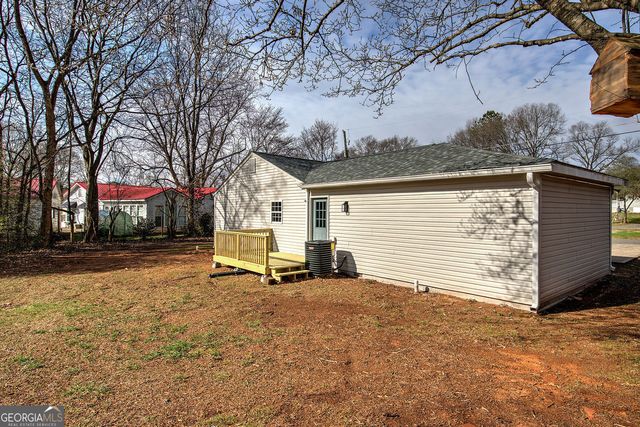 30 Grove Circle, Cartersville, GA 30120