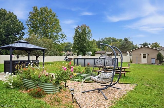 5652 Bonnell Drive, Youngstown, OH 44512