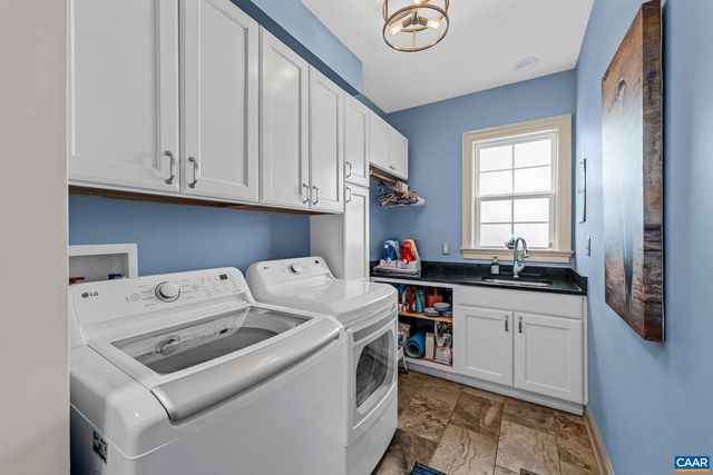 1885 MARIETTA DR, Charlottesville, VA 22911