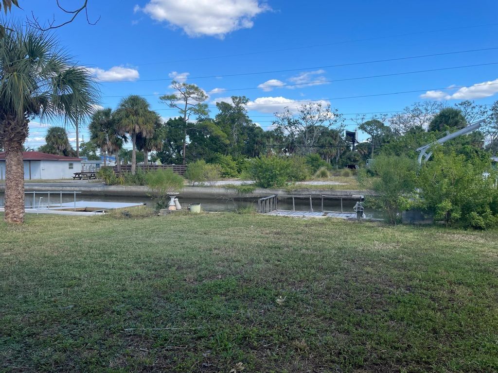 Image 18 of property listing at 13900 MURIEL AVENUE, Hudson, FL 34667