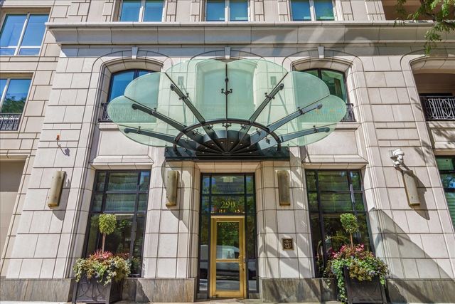 840 N Lake Shore Drive 1803, Chicago, IL 60611