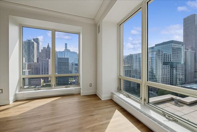 840 N Lake Shore Drive 1803, Chicago, IL 60611
