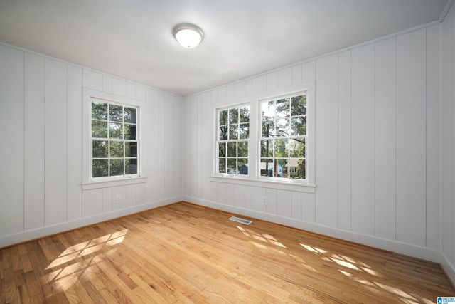 1820 33RD STREET ENSLEY, Birmingham, AL 35208