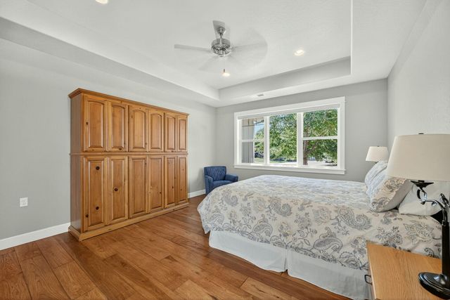 1407 Rustler Peak Street, Central Point, OR 97502