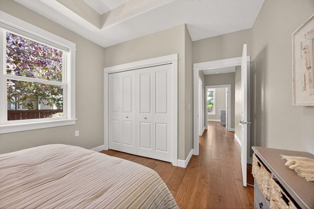 1407 Rustler Peak Street, Central Point, OR 97502