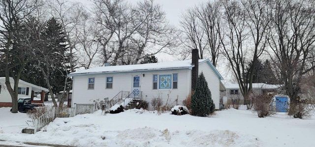 1555 Jackson Street, Fennimore, WI 53809