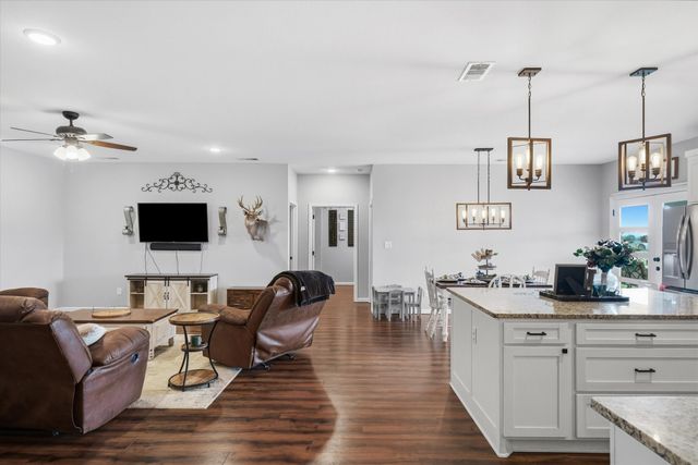 2280 Vz County Road 2501, Canton, TX 75103