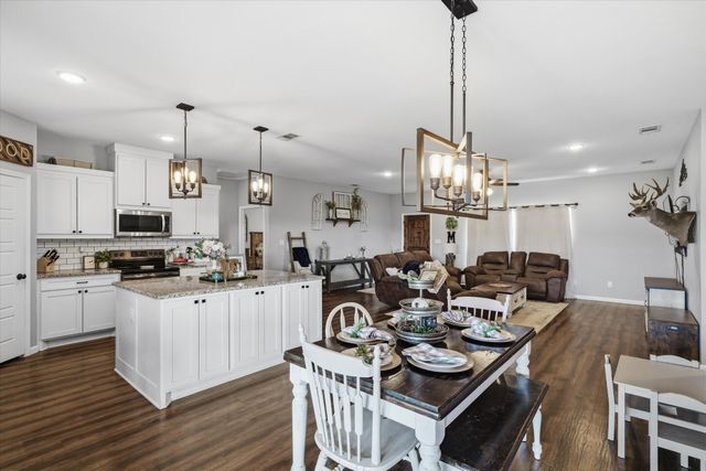 2280 Vz County Road 2501, Canton, TX 75103