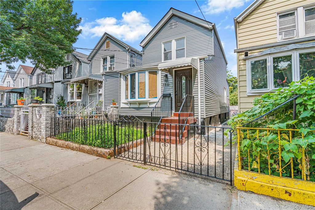 7711 97th Avenue, Ozone Park, NY 11416 — photo 2