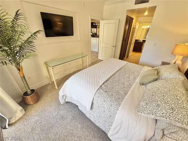 260 East Flamingo Road 203, Las Vegas, NV 89169