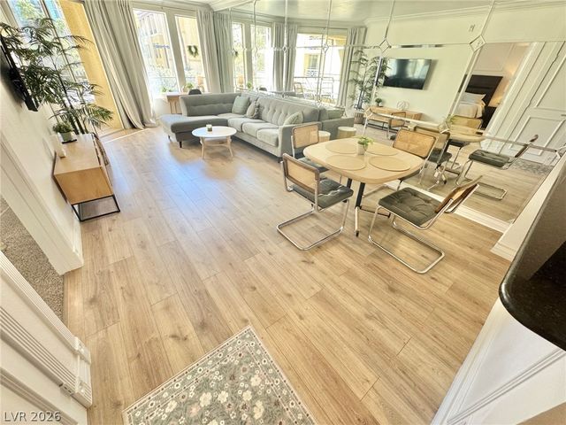 260 East Flamingo Road 203, Las Vegas, NV 89169