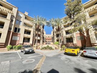260 East Flamingo Road 203, Las Vegas, NV 89169