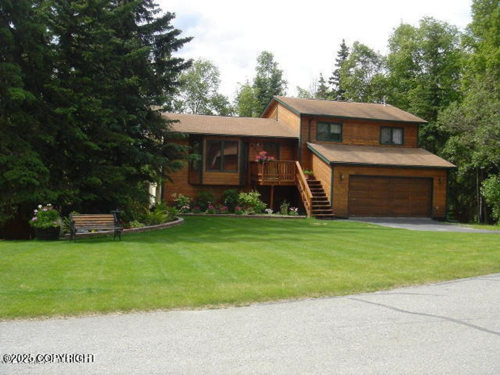 9636 Nulato Circle, Eagle River, AK 99577