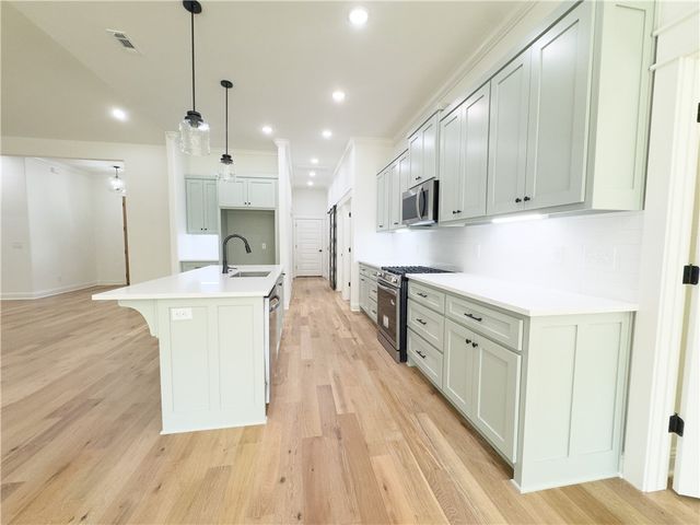 12 Dumfries Drive, Bella Vista, AR 72715