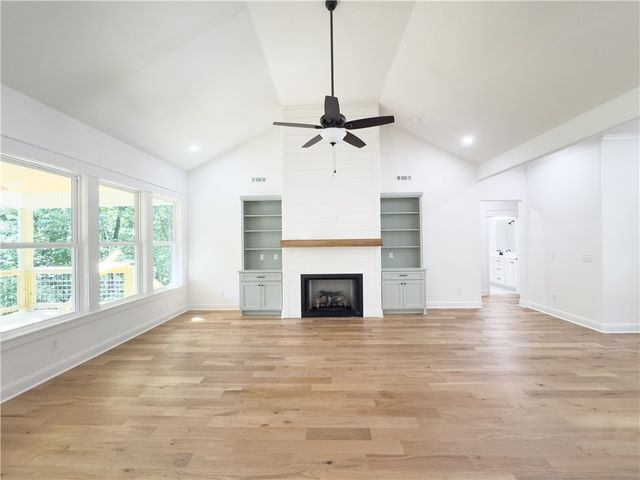 12 Dumfries Drive, Bella Vista, AR 72715