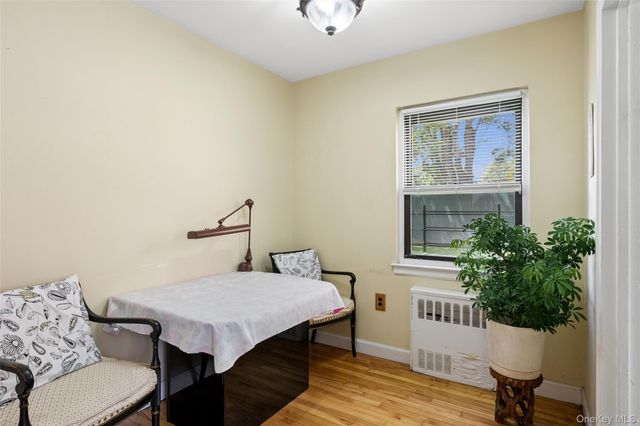 196-30 67th Avenue 1, Fresh Meadows, NY 11365
