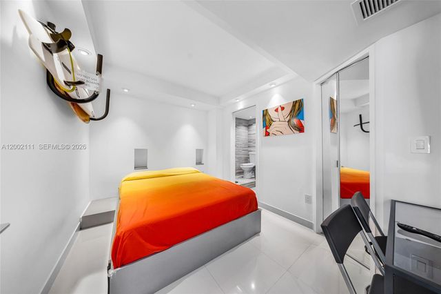 465 Ocean Dr 906, Miami Beach, FL 33139