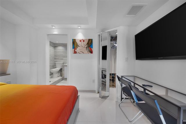 465 Ocean Dr 906, Miami Beach, FL 33139