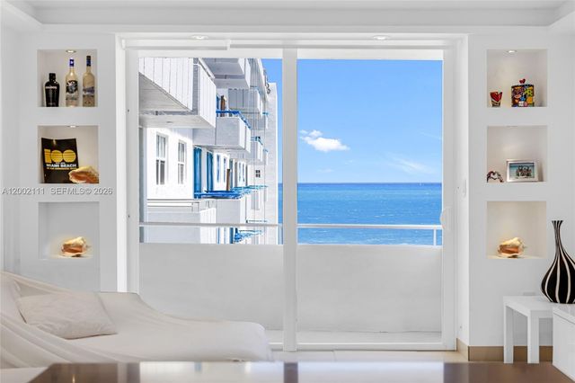 465 Ocean Dr 906, Miami Beach, FL 33139