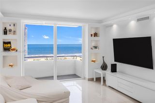 465 Ocean Dr 906, Miami Beach, FL 33139
