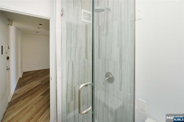 7002 Boulevard East 21B, Guttenberg, NJ 07093