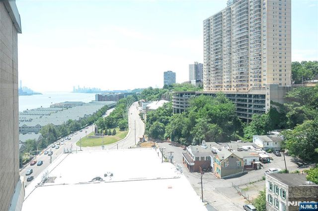 7002 Boulevard East 21B, Guttenberg, NJ 07093