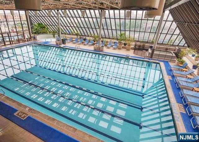 7002 Boulevard East 21B, Guttenberg, NJ 07093