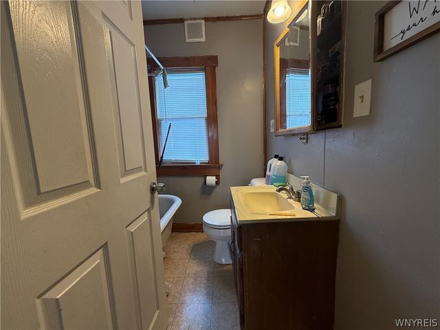 6 Humason Avenue, Buffalo, NY 14211