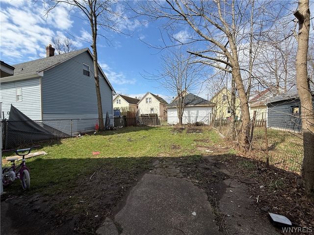6 Humason Avenue, Buffalo, NY 14211