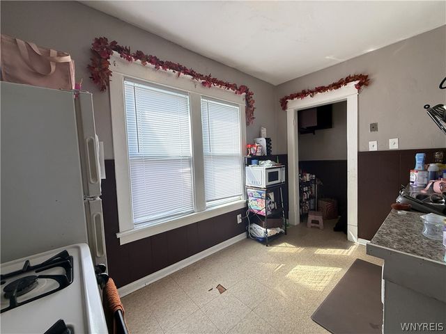 6 Humason Avenue, Buffalo, NY 14211