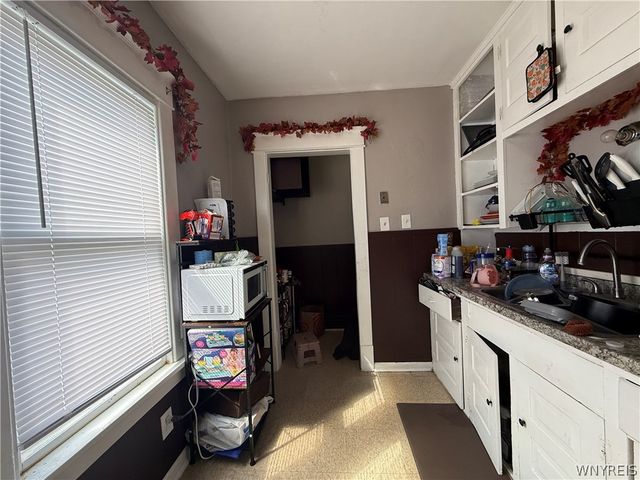 6 Humason Avenue, Buffalo, NY 14211