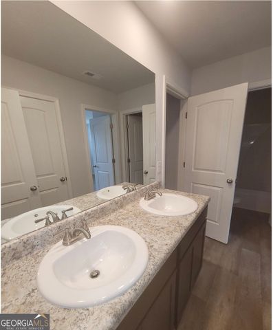 1100 Bluecoat Circle, Hampton, GA 30228