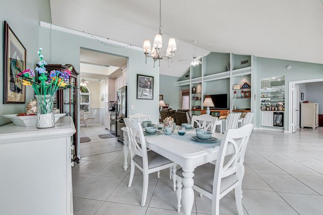 2390 Saratoga Bay Drive, West Palm Beach, FL 33409