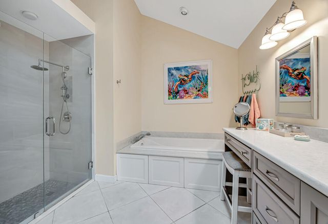 2390 Saratoga Bay Drive, West Palm Beach, FL 33409